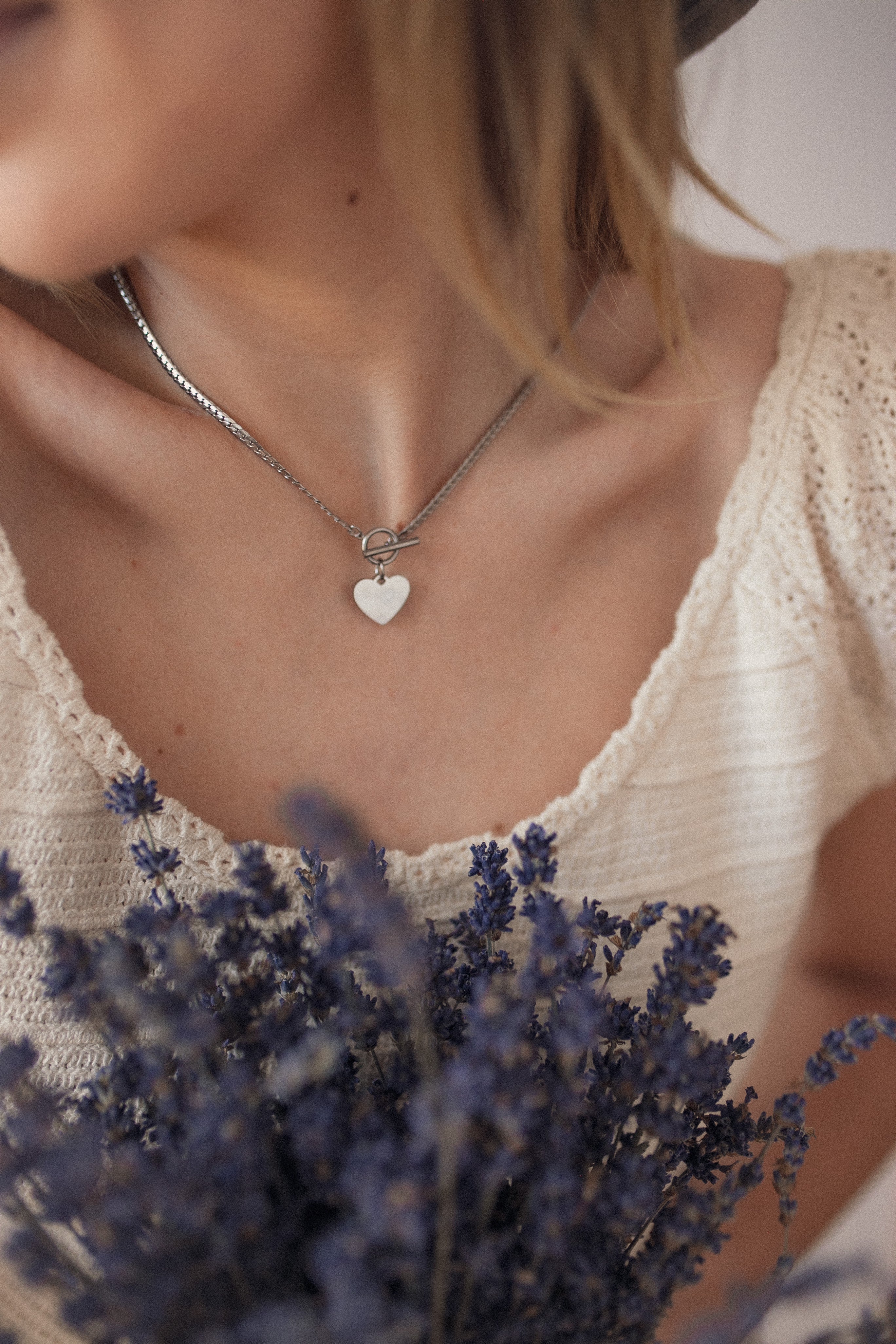 Heart Charm T-Bar Chain Necklace Silver